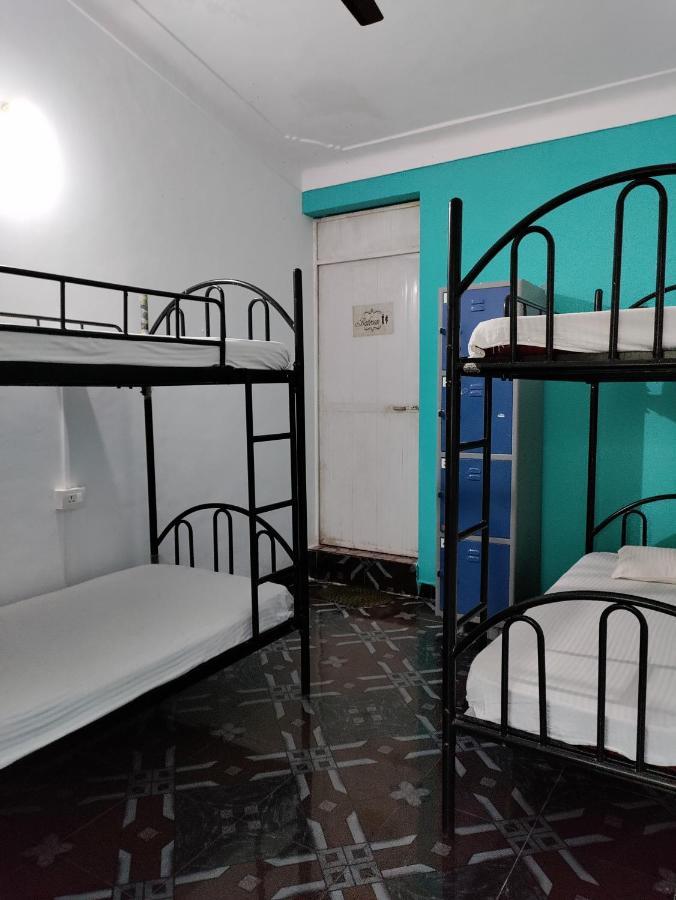 Goanvibes Hostel Anjuna Luaran gambar